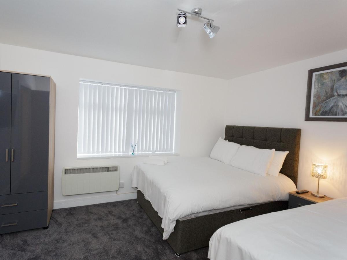 Live In Leeds Greenhill Bungalows Экстерьер фото
